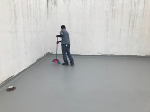 Dak Gedung Kargo dengan Waterproofing Coating Sika